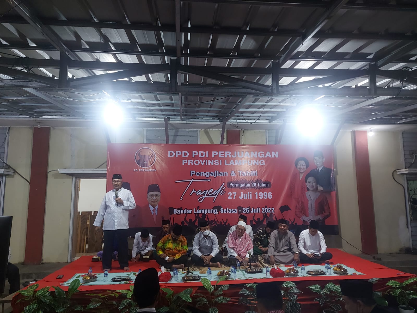 DPD PDI Perjuangan Lampung Adakan Pengajian Dan Tahlil Peringati 26 ...